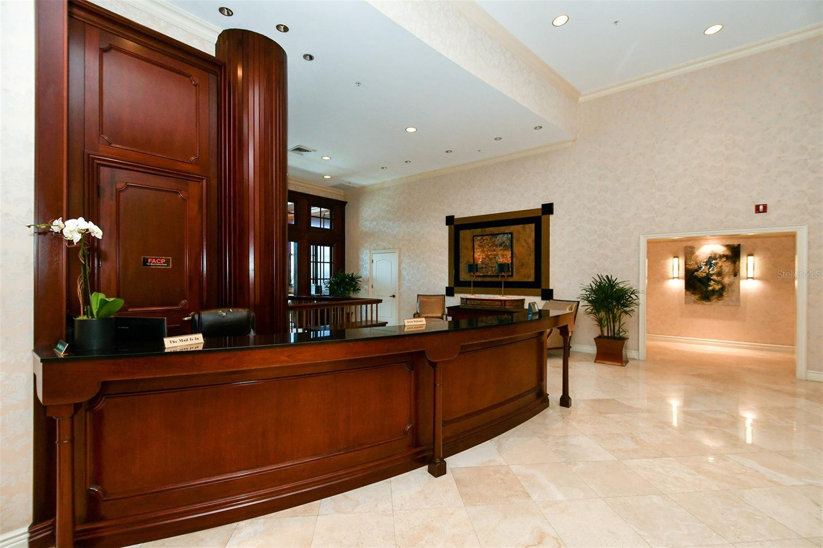 1233 N GULFSTREAM AVE #502, SARASOTA, FL, 34236