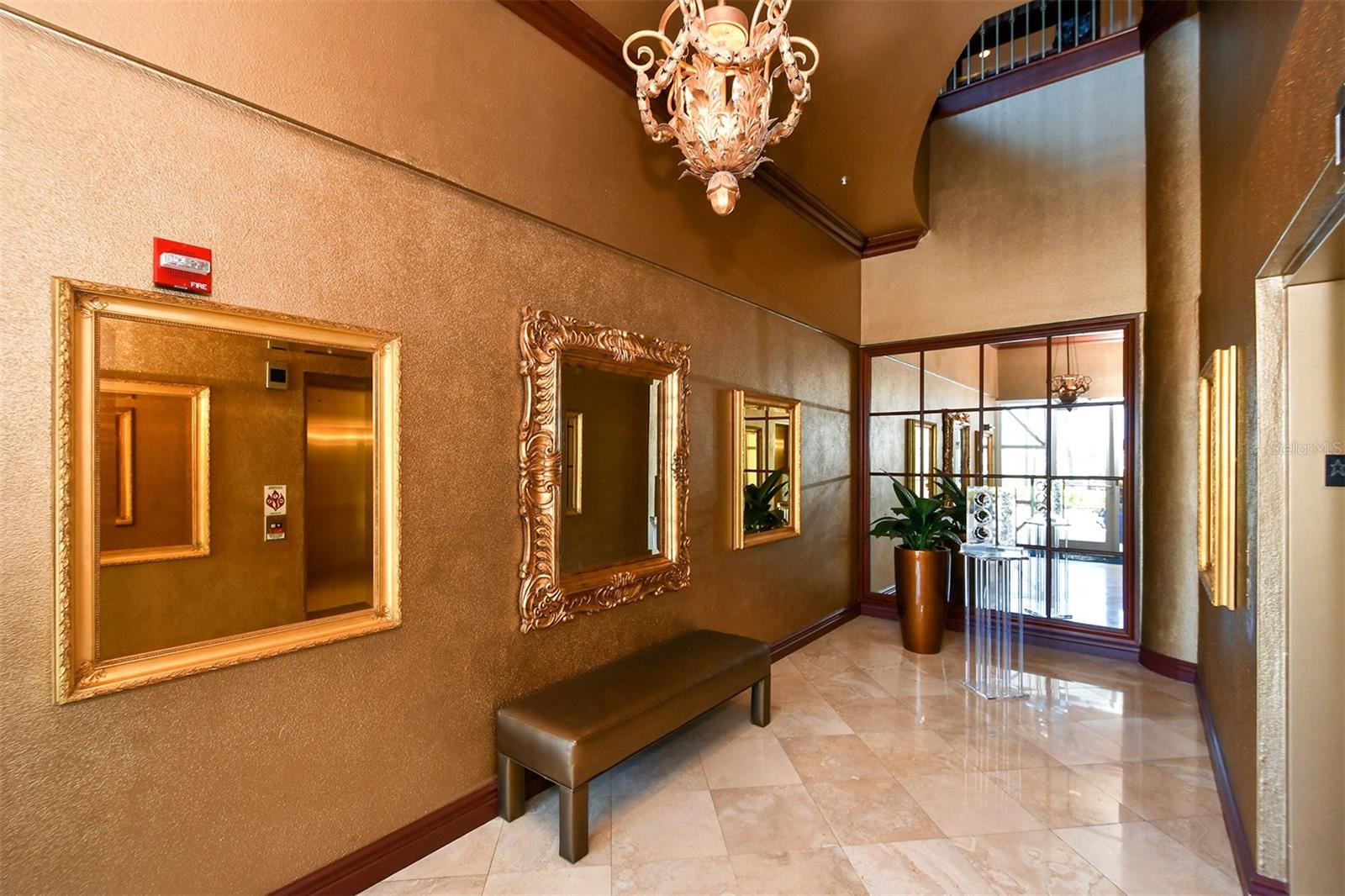1233 N GULFSTREAM AVE #502, SARASOTA, FL, 34236