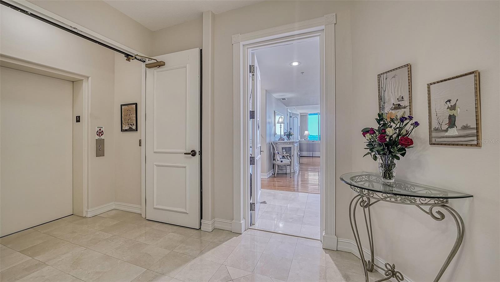 1233 N GULFSTREAM AVE #502, SARASOTA, FL, 34236