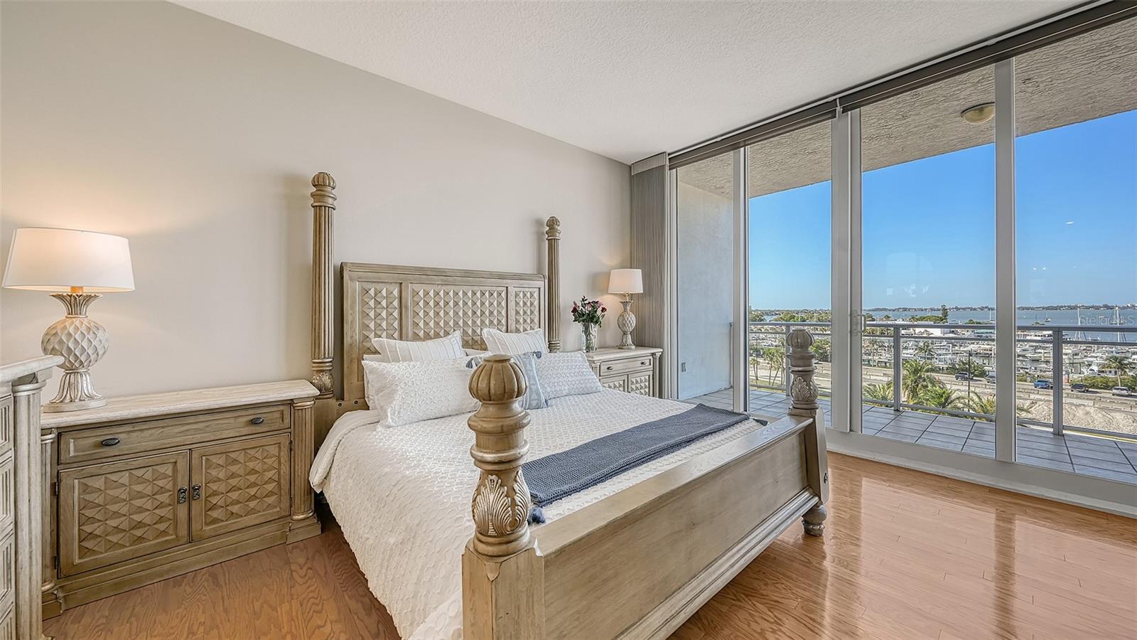 1233 N GULFSTREAM AVE #502, SARASOTA, FL, 34236