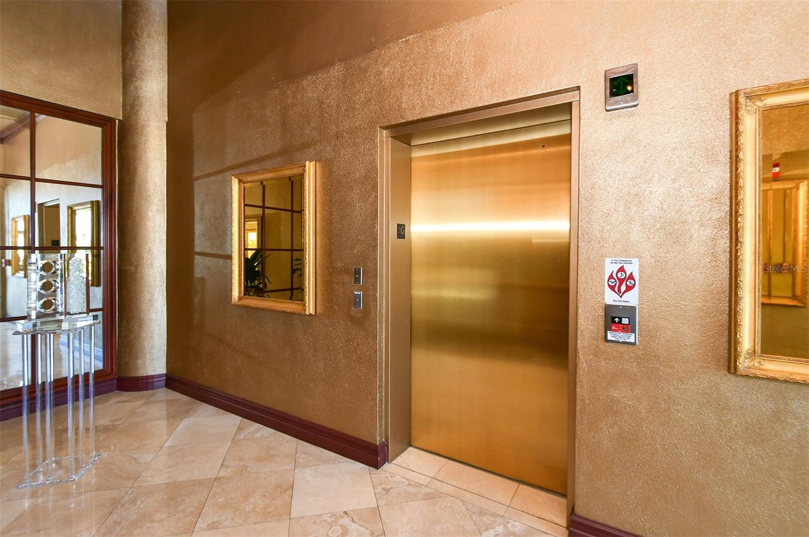 1233 N GULFSTREAM AVE #502, SARASOTA, FL, 34236