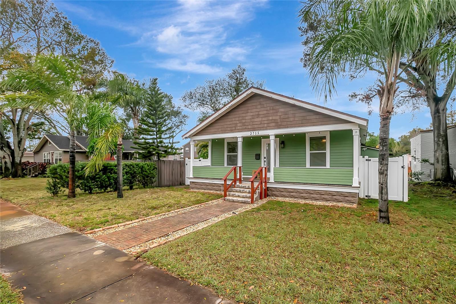 2715 14TH AVE N, ST PETERSBURG, FL, 33713