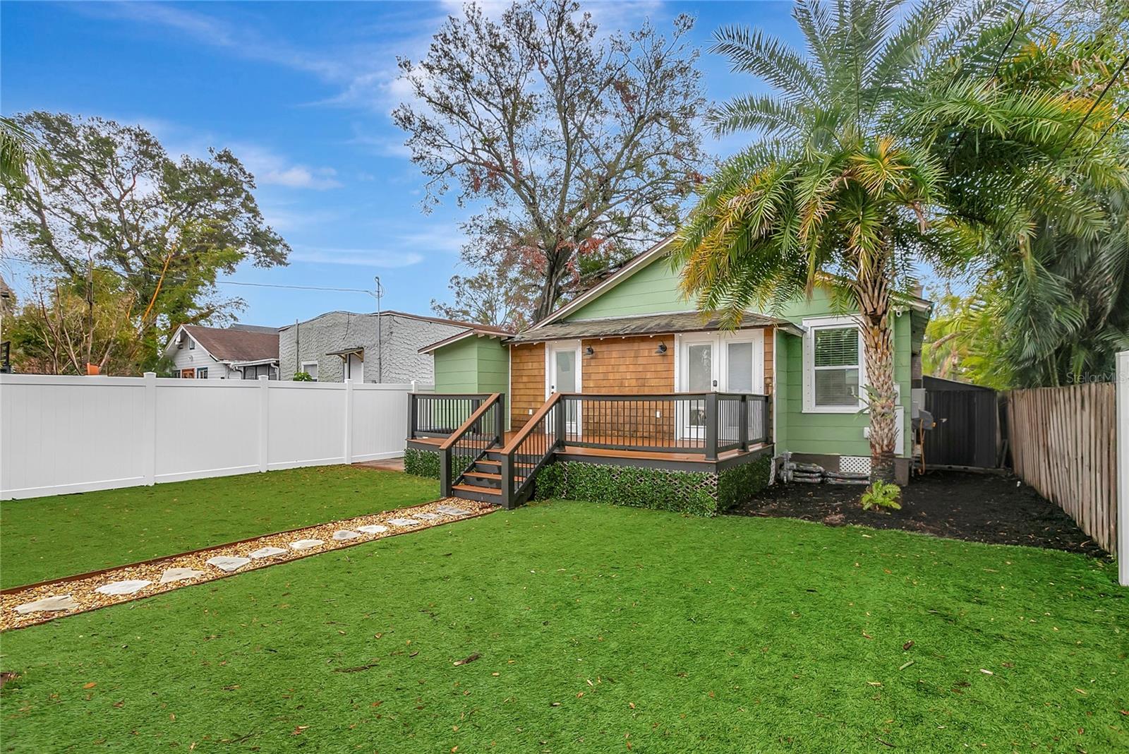 2715 14TH AVE N, ST PETERSBURG, FL, 33713
