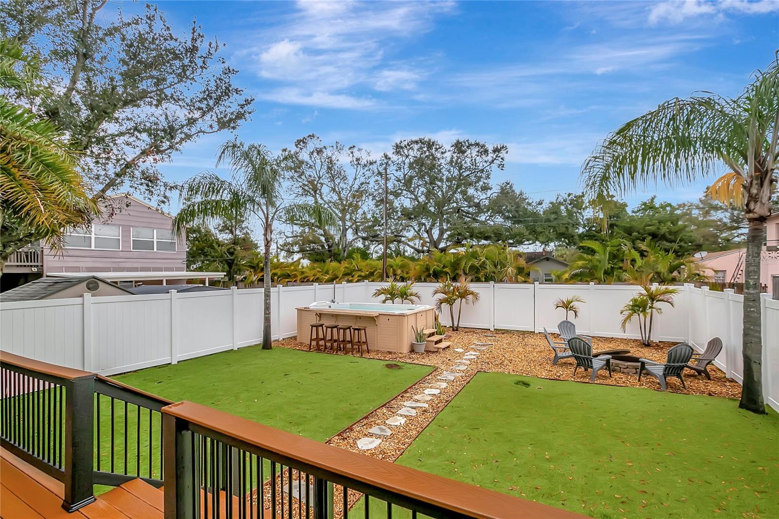 2715 14TH AVE N, ST PETERSBURG, FL, 33713