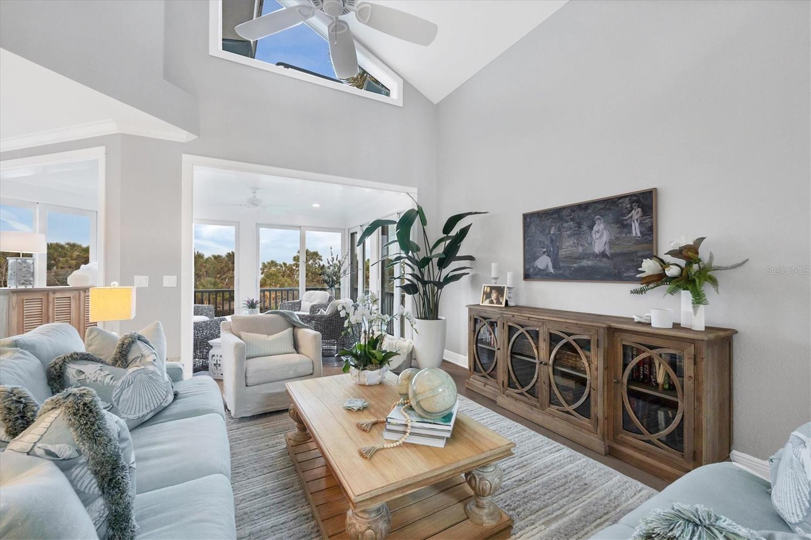 704 S HARBOR DR, BOCA GRANDE, FL, 33921