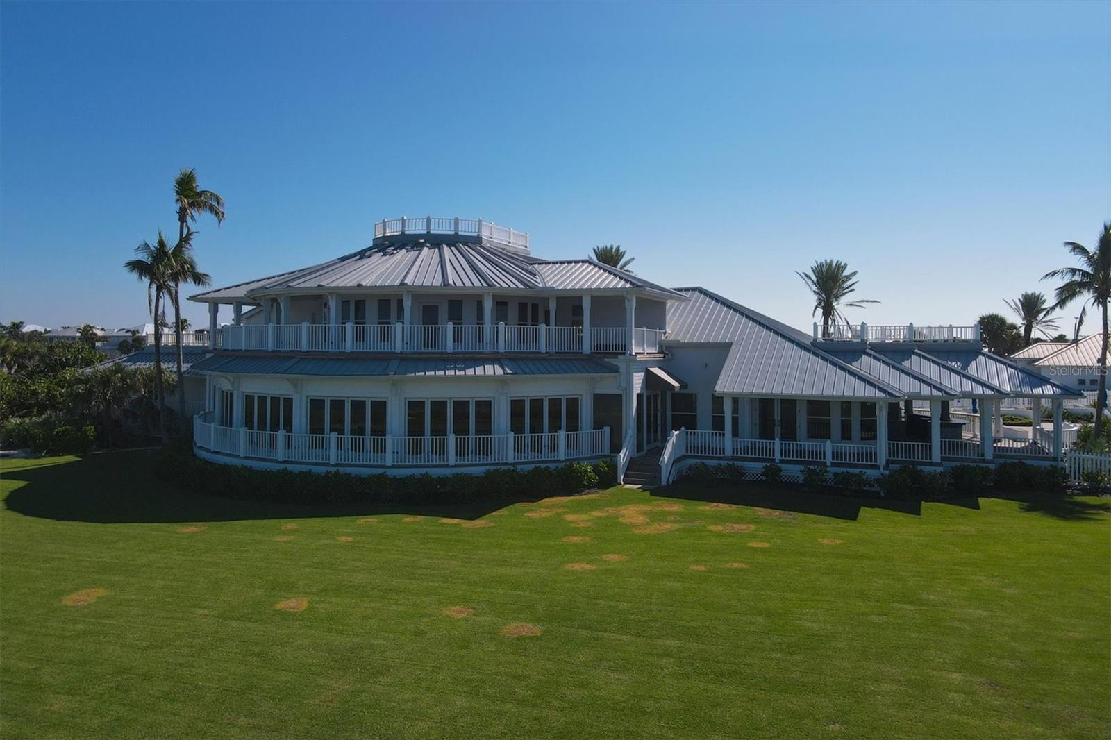 704 S HARBOR DR, BOCA GRANDE, FL, 33921