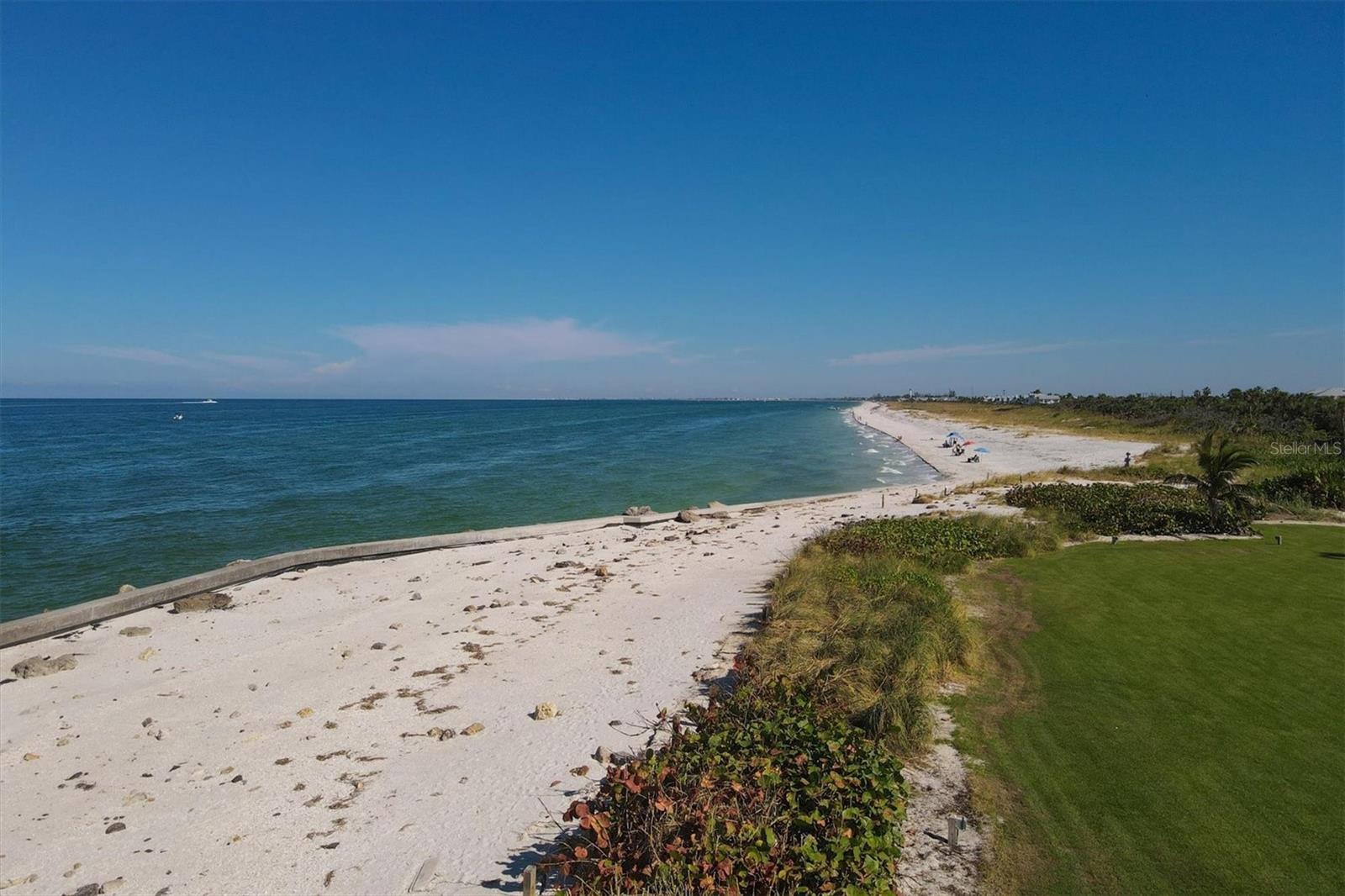 704 S HARBOR DR, BOCA GRANDE, FL, 33921