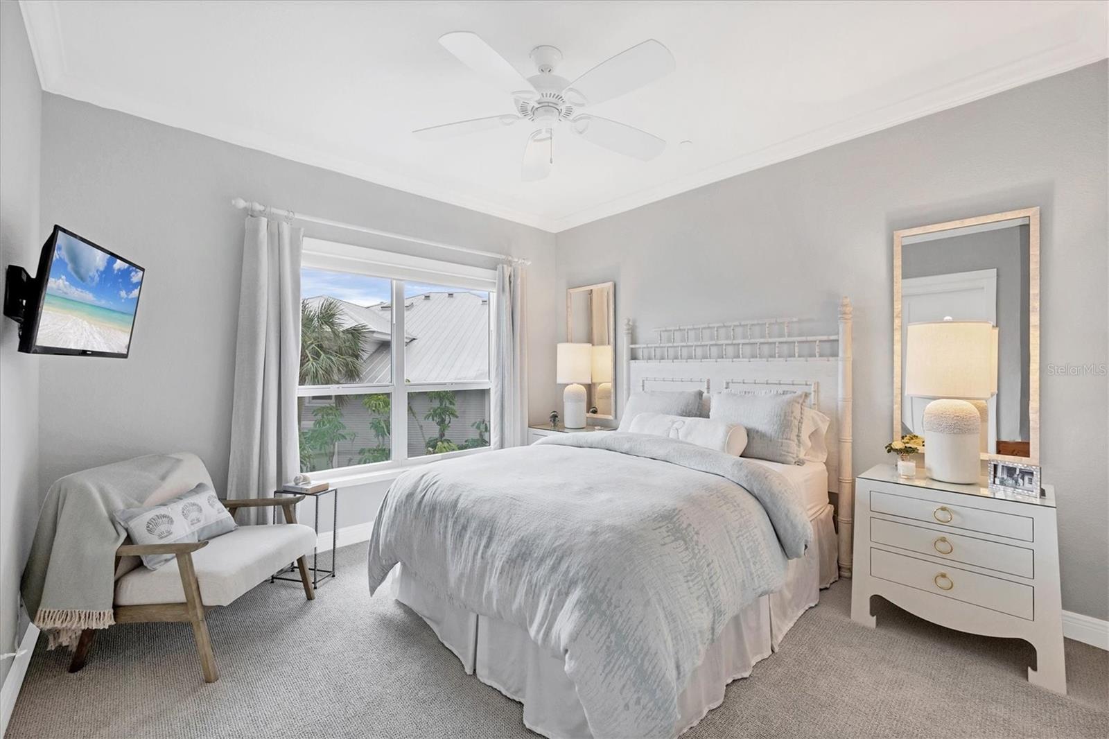704 S HARBOR DR, BOCA GRANDE, FL, 33921