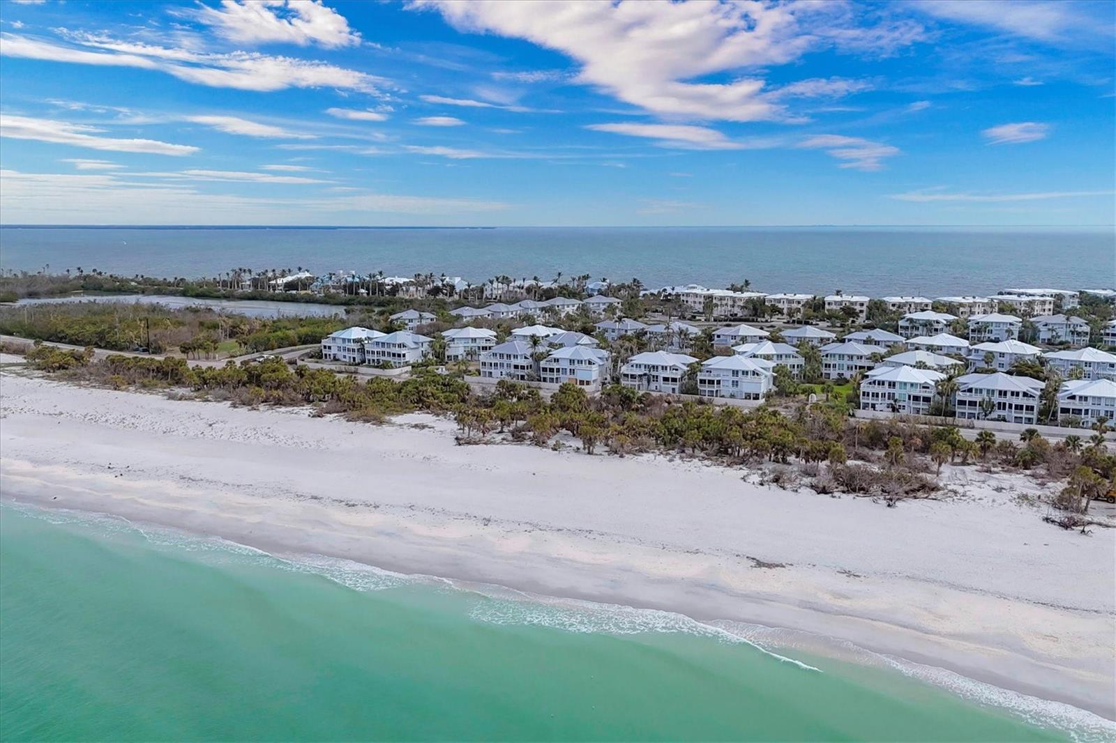 704 S HARBOR DR, BOCA GRANDE, FL, 33921