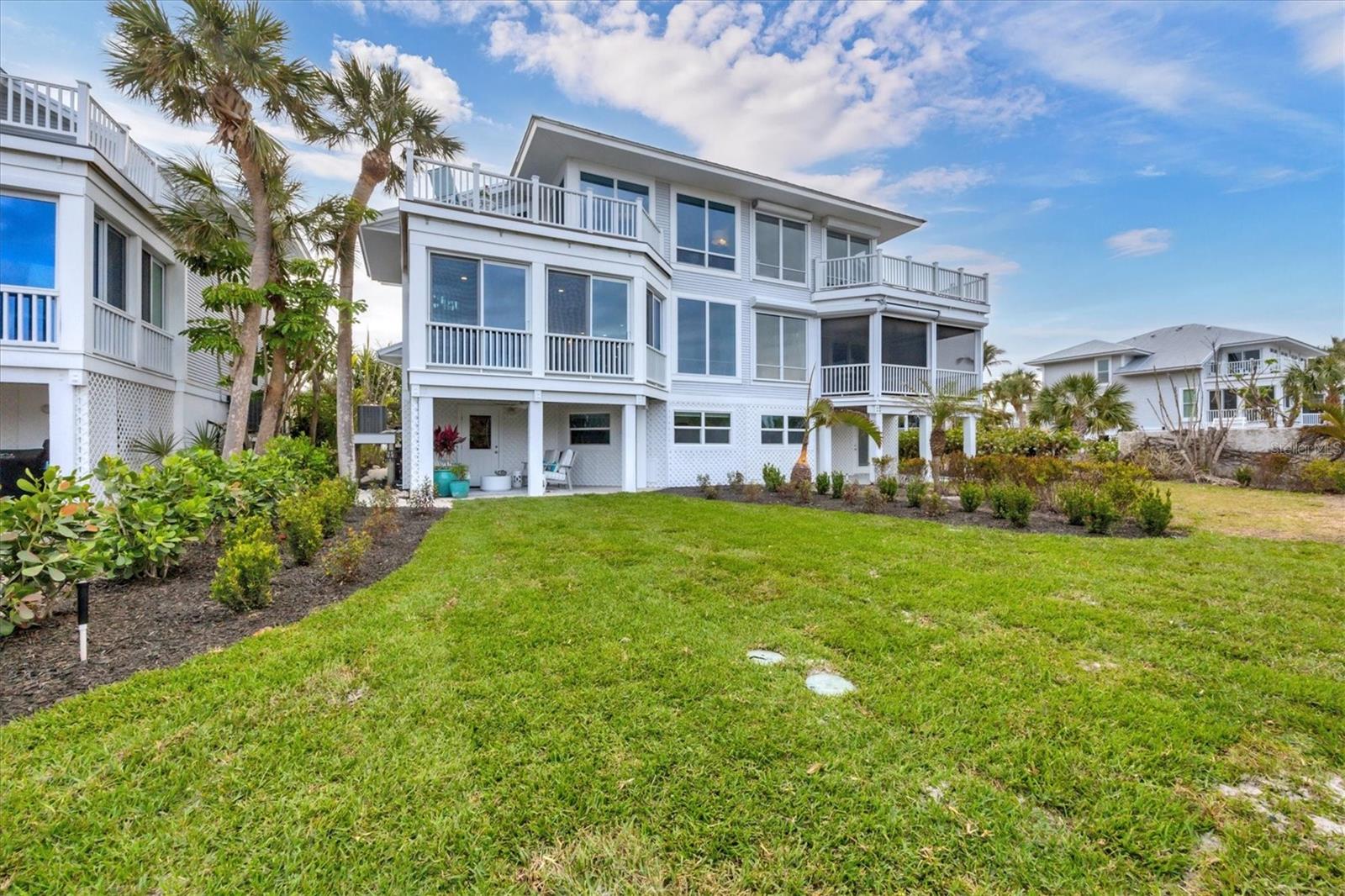 704 S HARBOR DR, BOCA GRANDE, FL, 33921