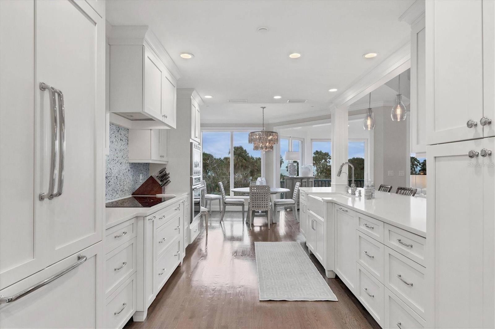 704 S HARBOR DR, BOCA GRANDE, FL, 33921