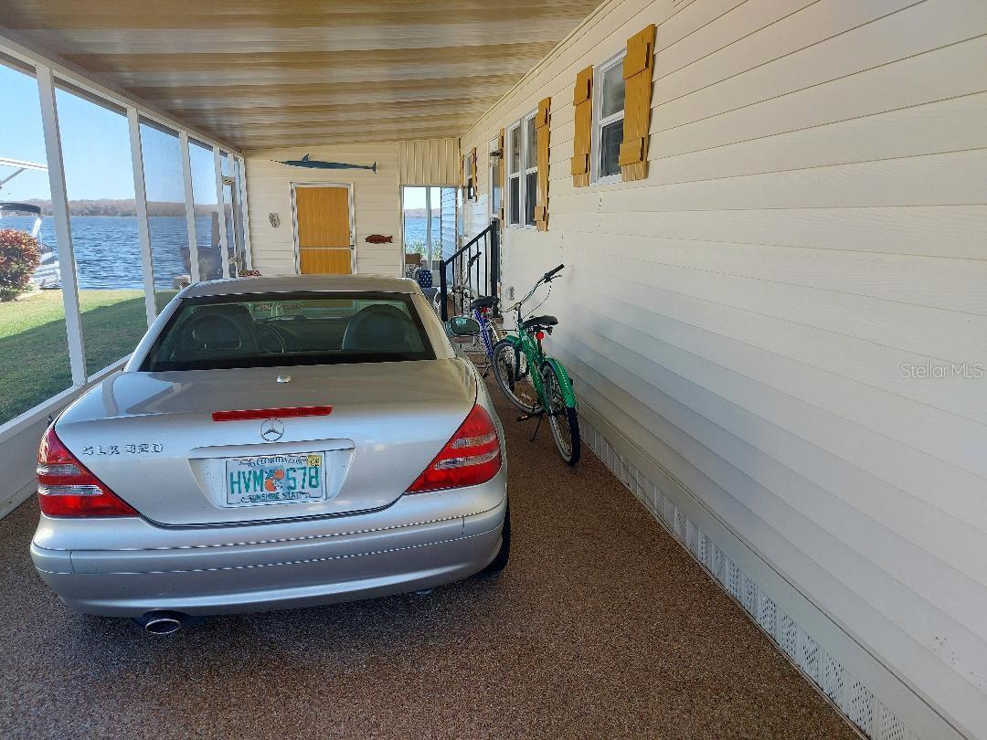 332 COLONIAL BLVD, PALM HARBOR, FL, 34684