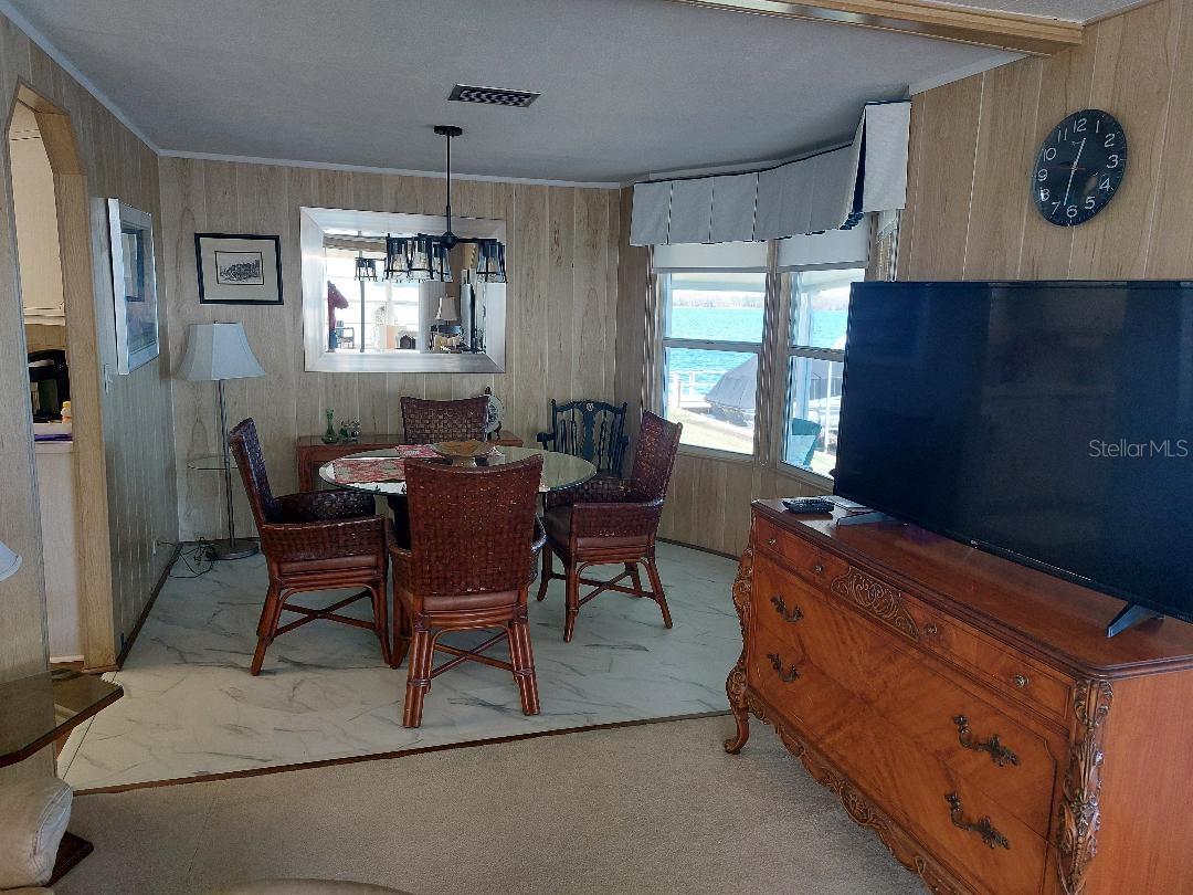 332 COLONIAL BLVD, PALM HARBOR, FL, 34684
