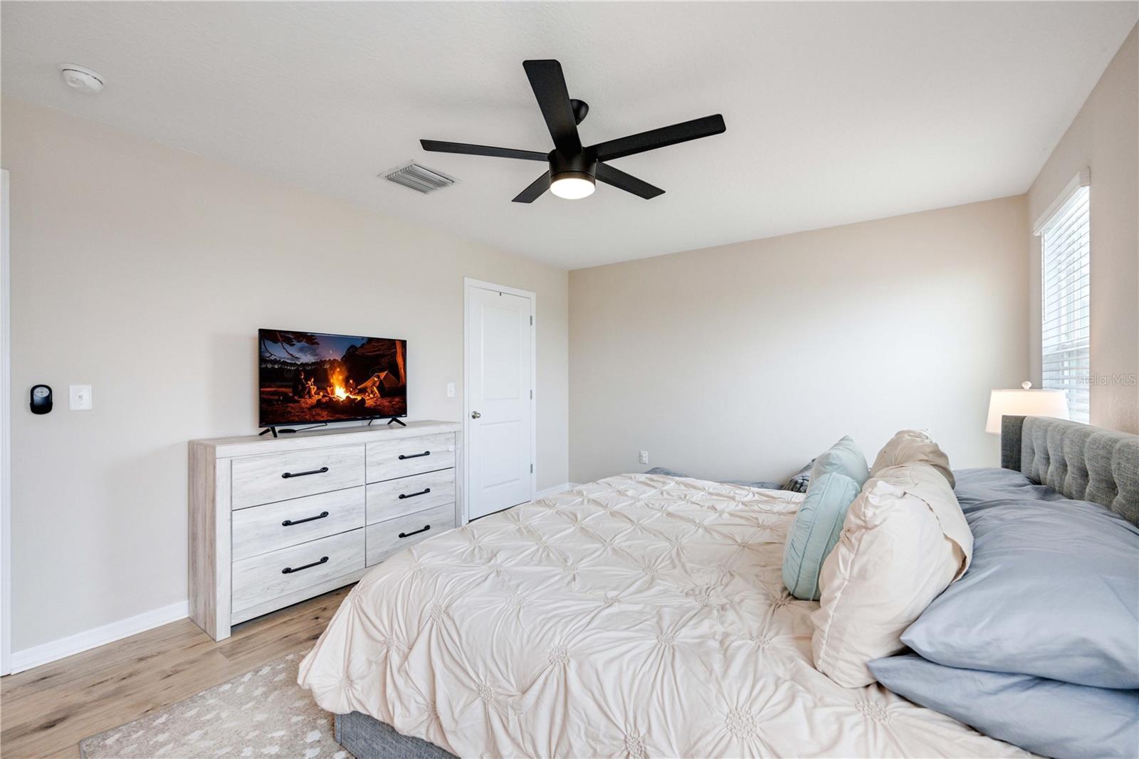 10210 MANGROVE WELL RD, SUN CITY CENTER, FL, 33573