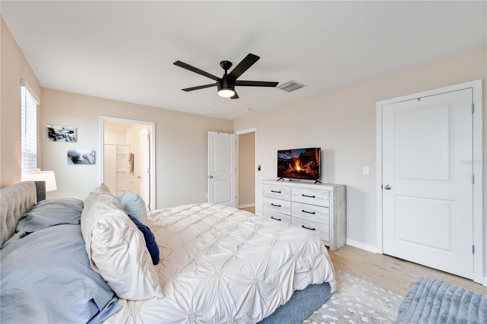 10210 MANGROVE WELL RD, SUN CITY CENTER, FL, 33573