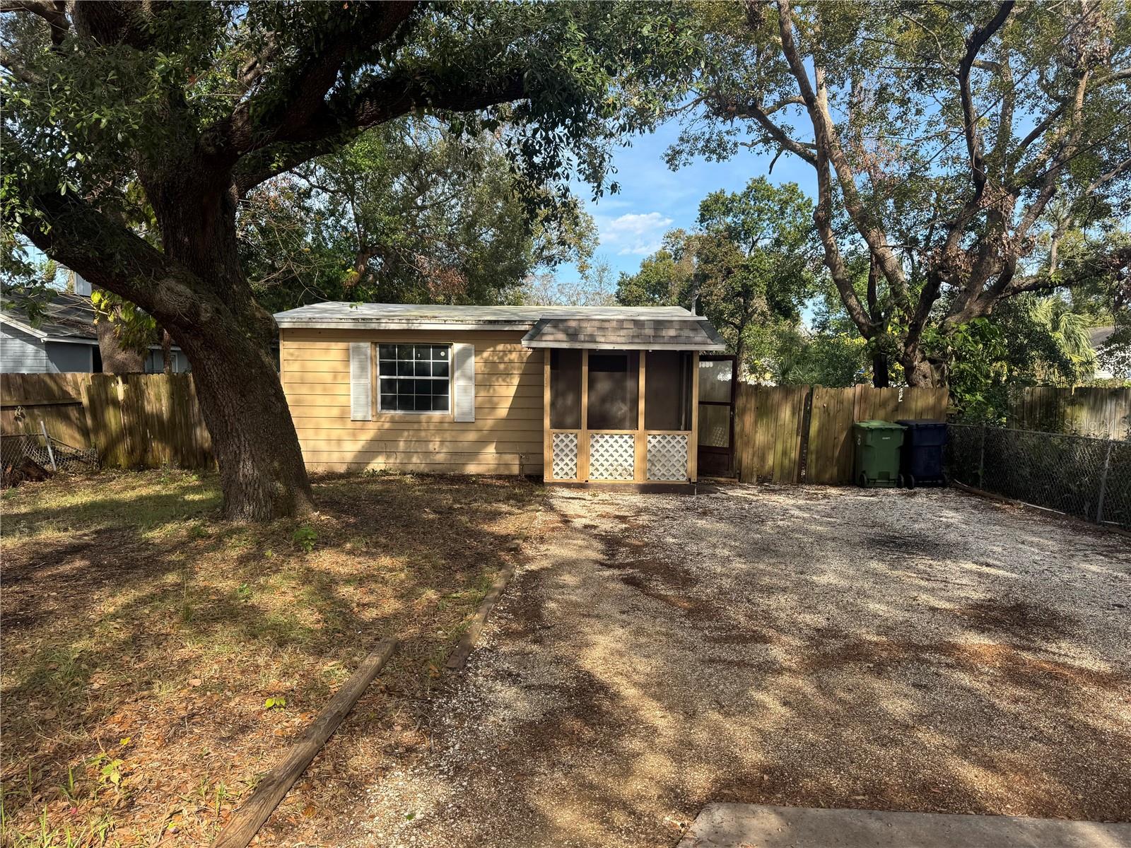 2008 E ANNIE ST, TAMPA, FL, 33612