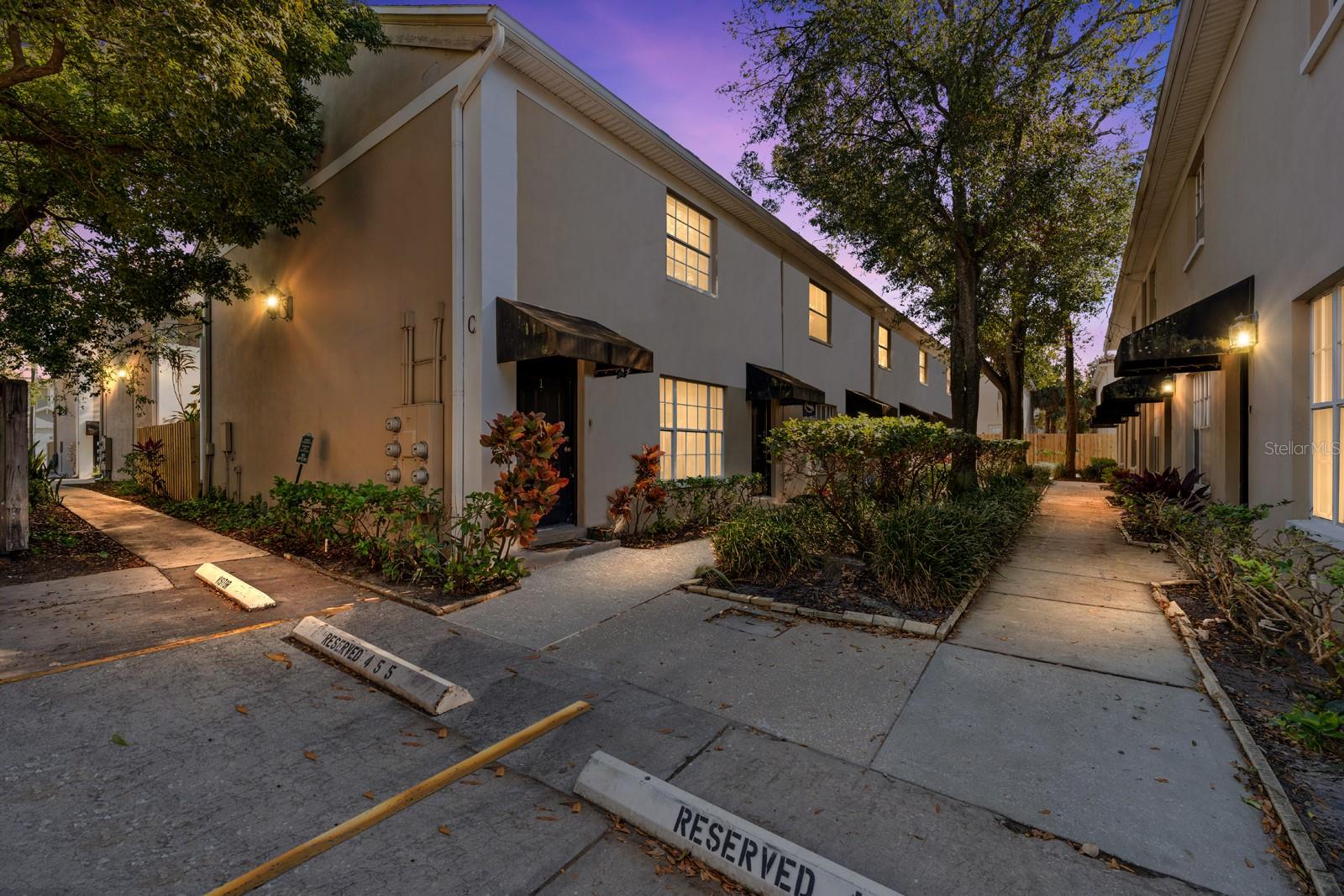 408 S ARRAWANA AVE #C4, TAMPA, FL, 33609