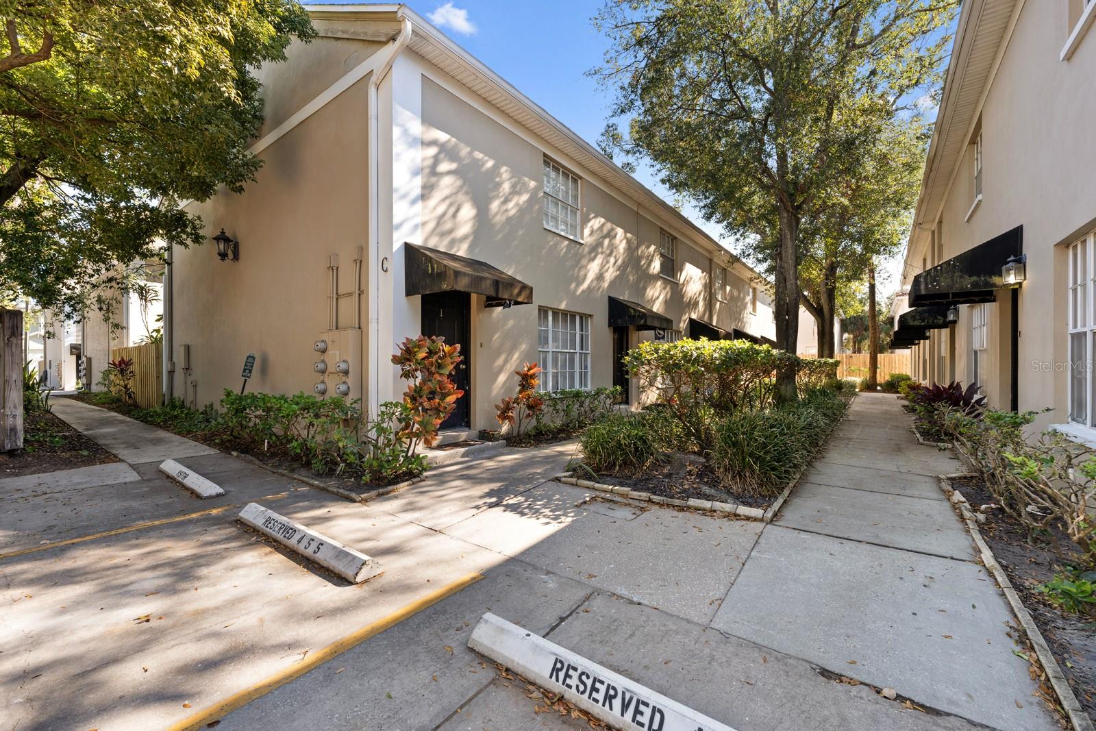 408 S ARRAWANA AVE #C4, TAMPA, FL, 33609