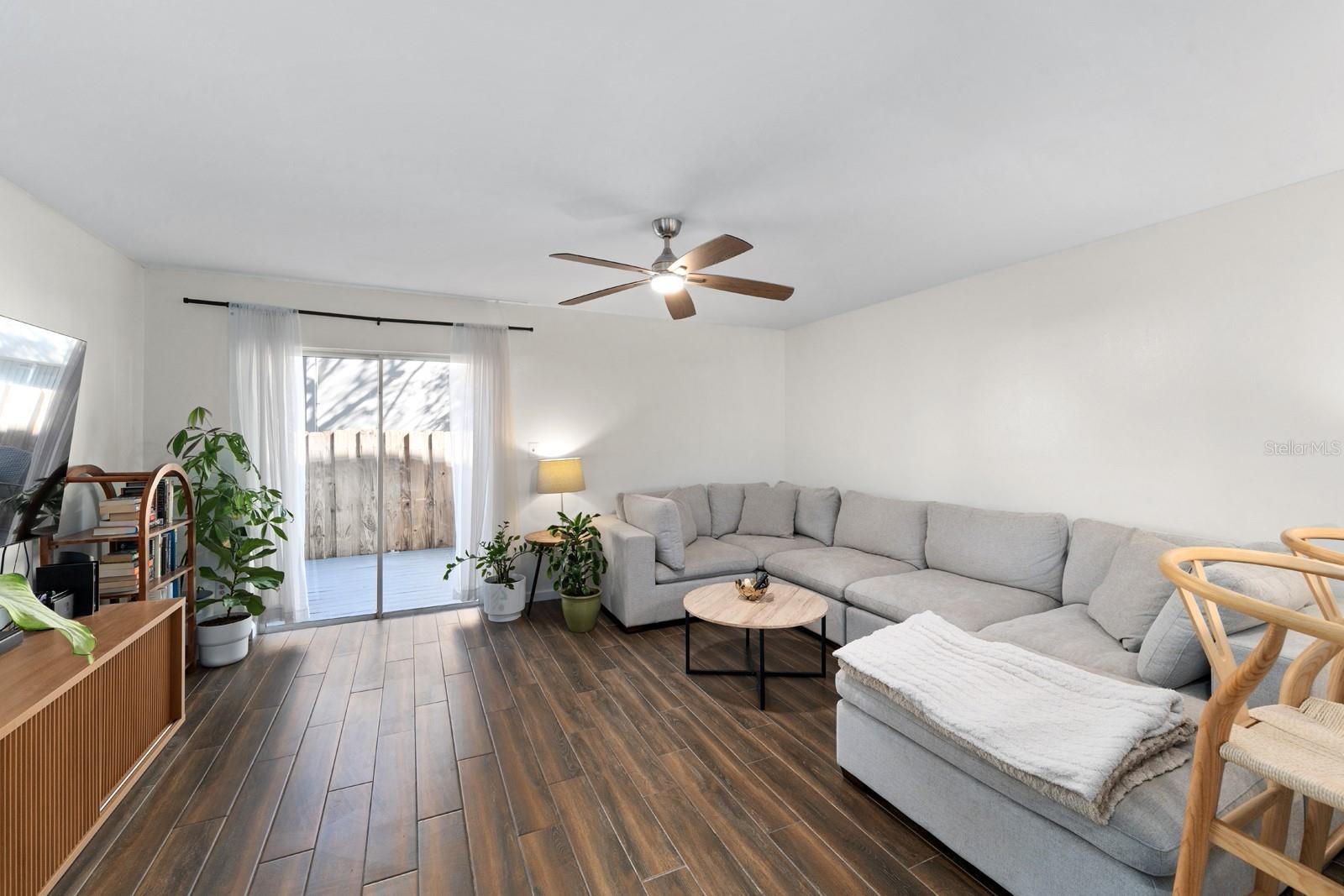 408 S ARRAWANA AVE #C4, TAMPA, FL, 33609