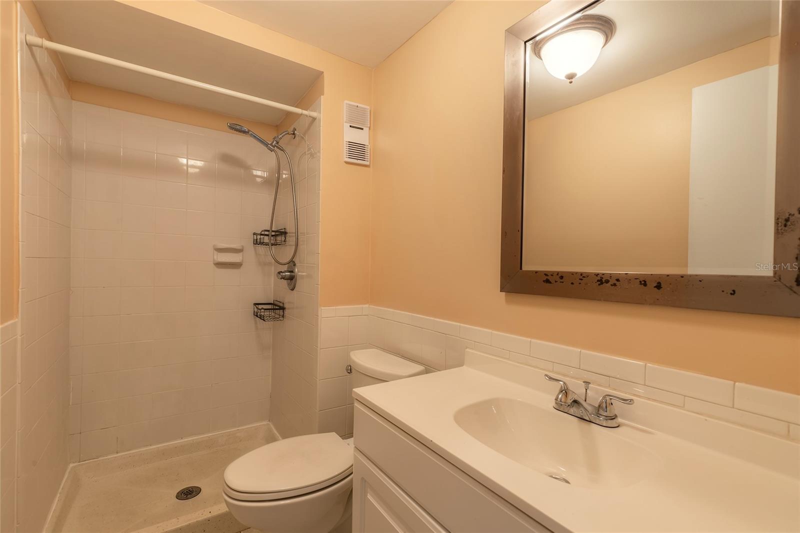 721 S BEACH ST #105A, DAYTONA BEACH, FL, 32114