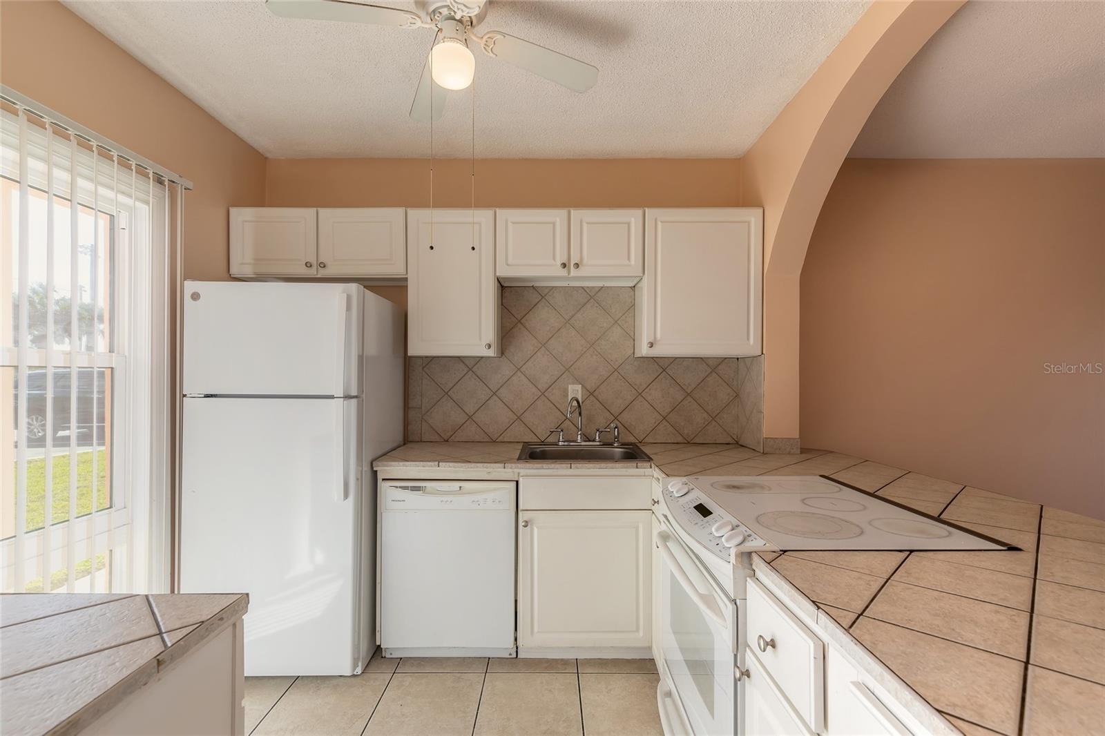 721 S BEACH ST #105A, DAYTONA BEACH, FL, 32114