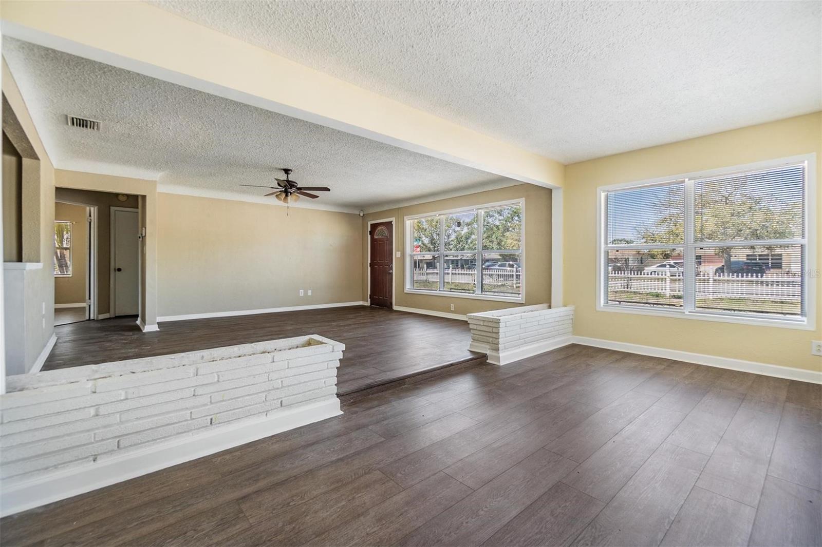 5130 DR MARTIN LUTHER KING JR ST S, ST PETERSBURG, FL, 33705