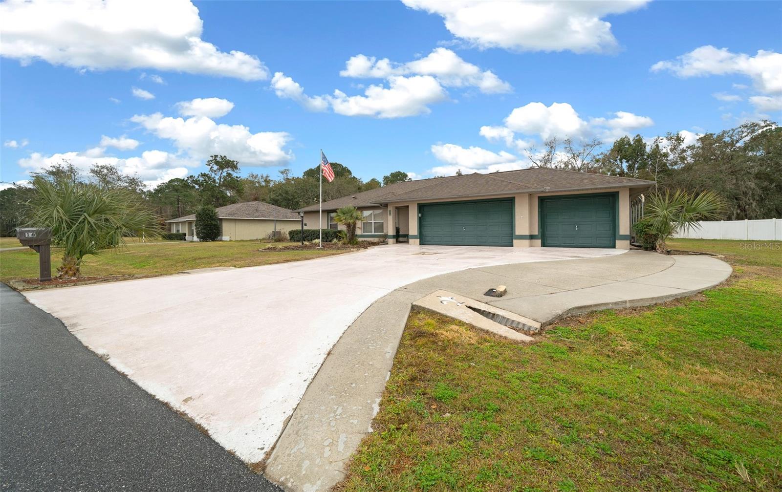 16 HICKORY LOOP WAY, OCALA, FL, 34472