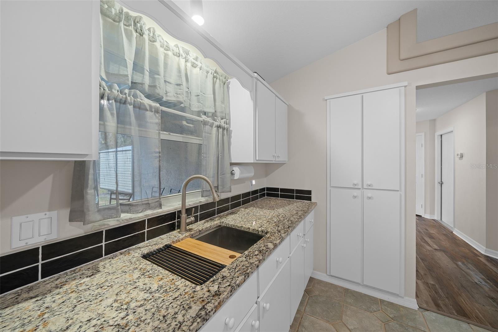 16 HICKORY LOOP WAY, OCALA, FL, 34472