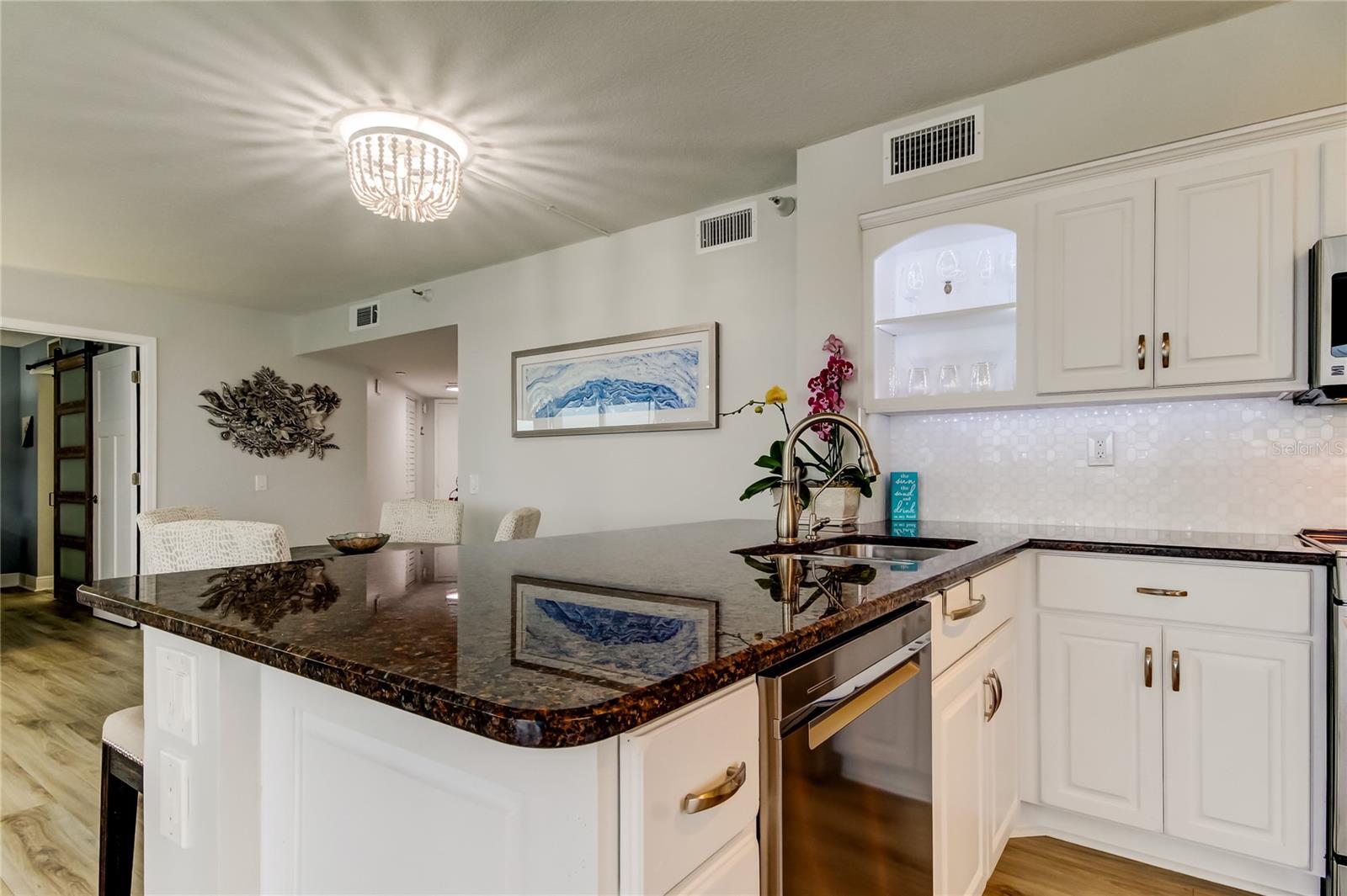 6265 SUN BLVD #906, ST PETERSBURG, FL, 33715