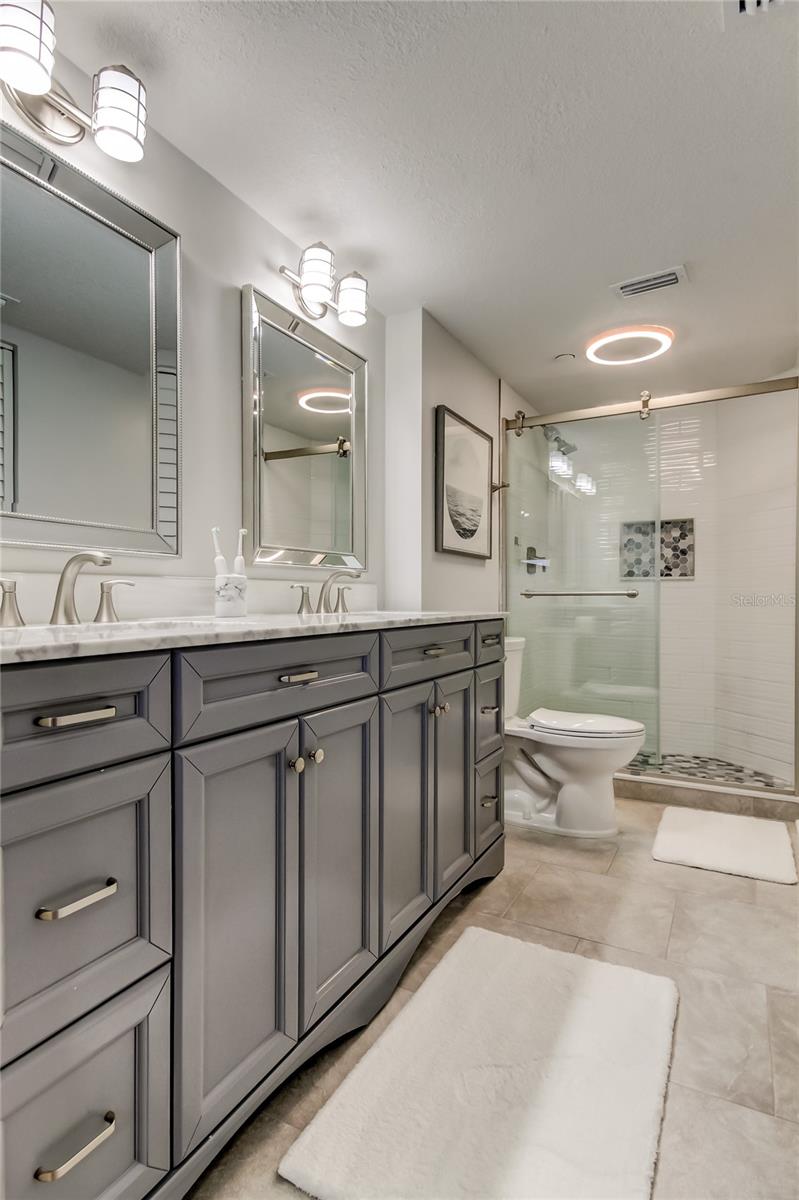 6265 SUN BLVD #906, ST PETERSBURG, FL, 33715