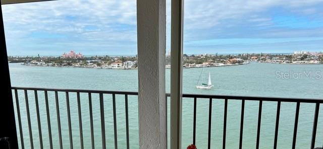 6265 SUN BLVD #906, ST PETERSBURG, FL, 33715