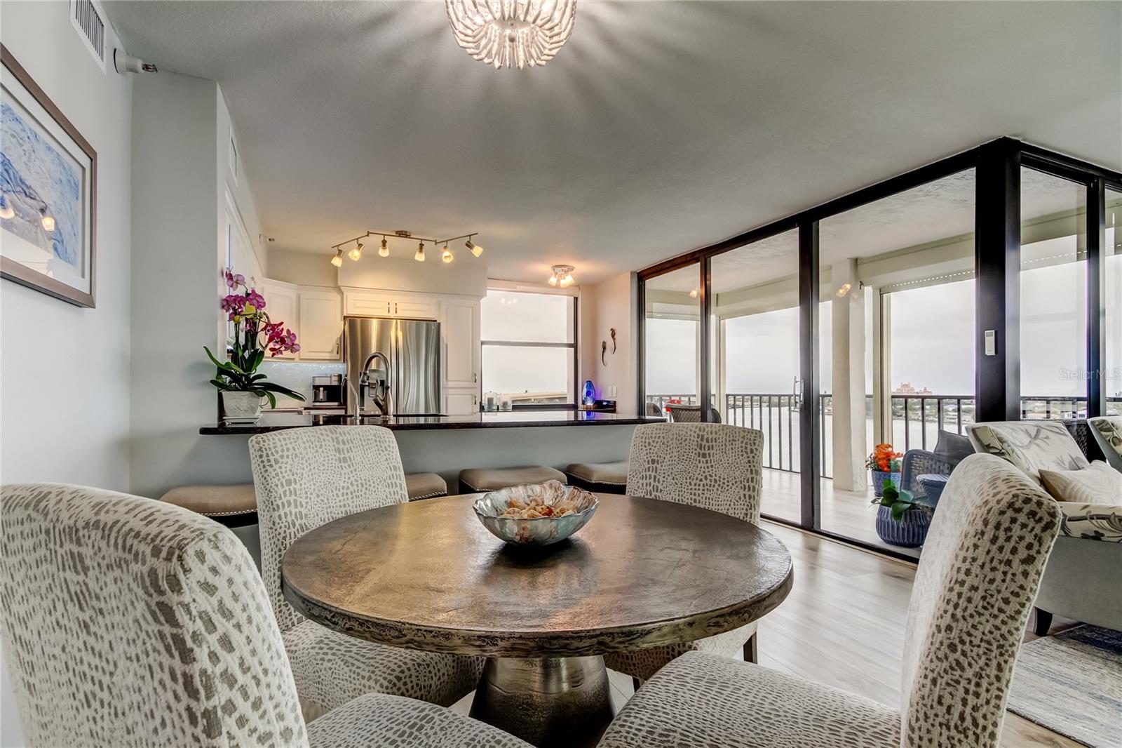6265 SUN BLVD #906, ST PETERSBURG, FL, 33715