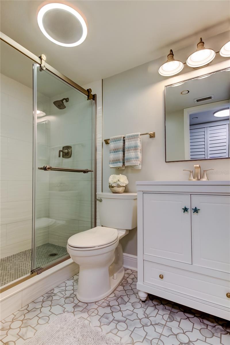 6265 SUN BLVD #906, ST PETERSBURG, FL, 33715