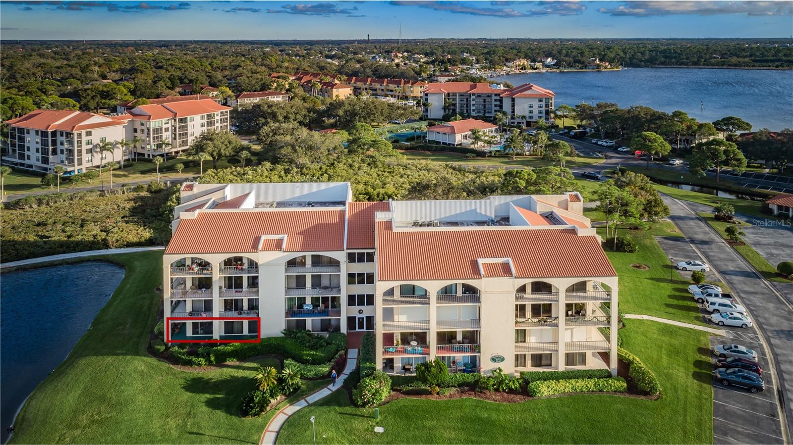 102 MARINER DR, TARPON SPRINGS, FL, 34689