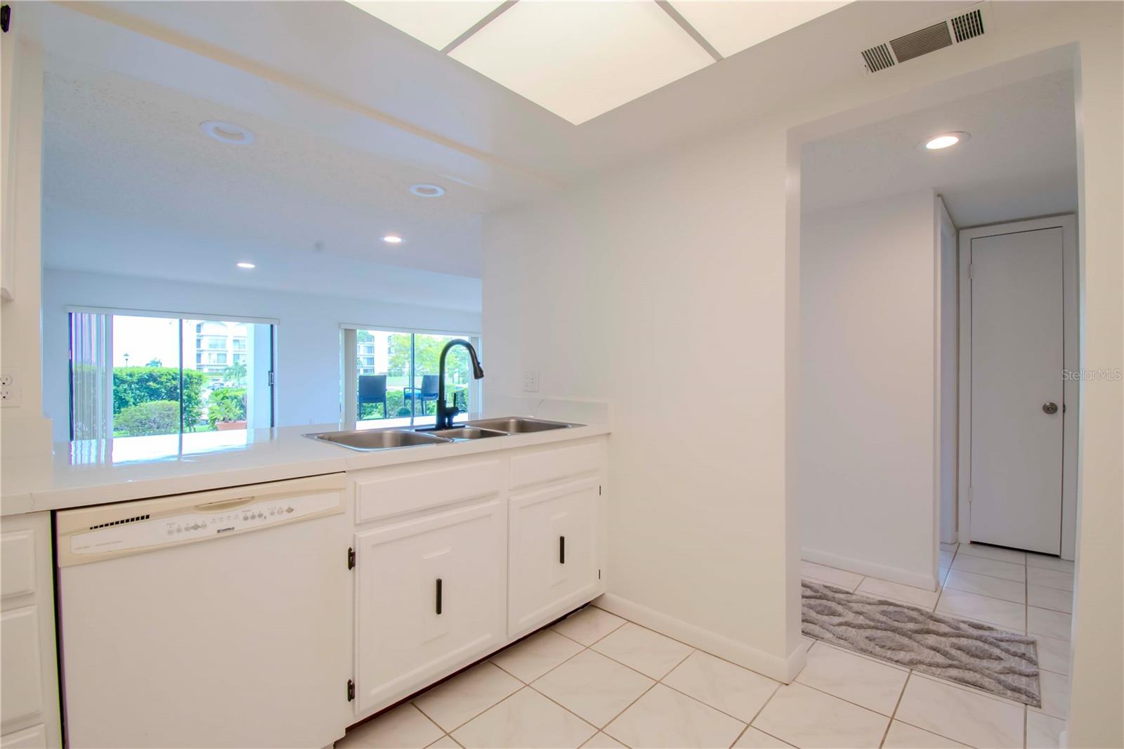 102 MARINER DR, TARPON SPRINGS, FL, 34689