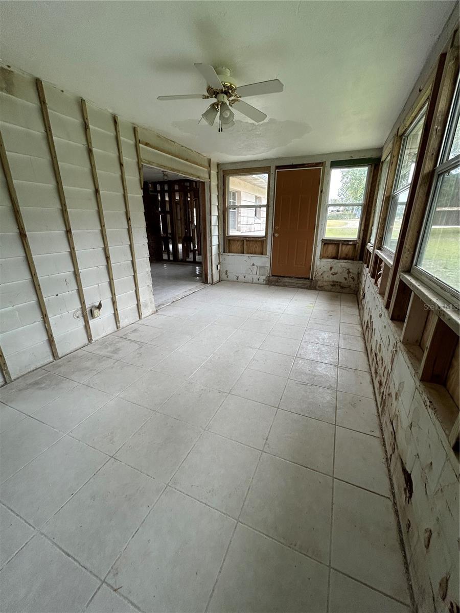 284 ORANGE CAMP RD, DELAND, FL, 32724
