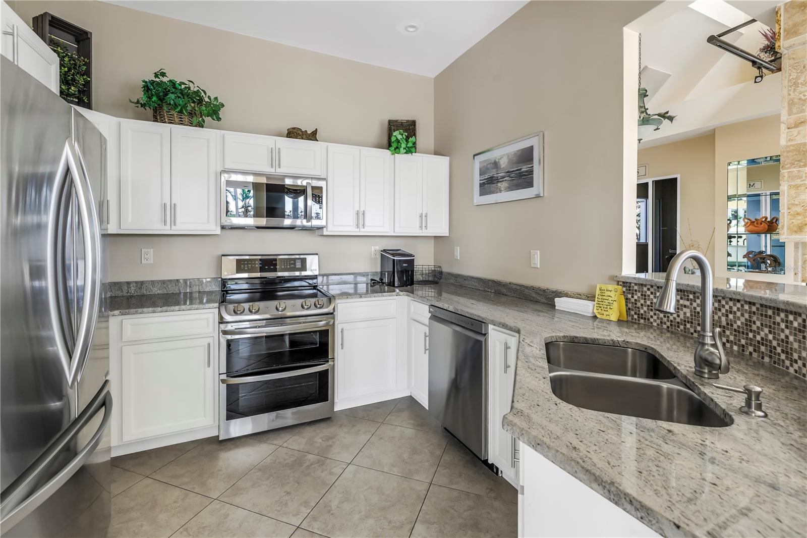 6093 BAHIA DEL MAR CIR #375, ST PETERSBURG, FL, 33715