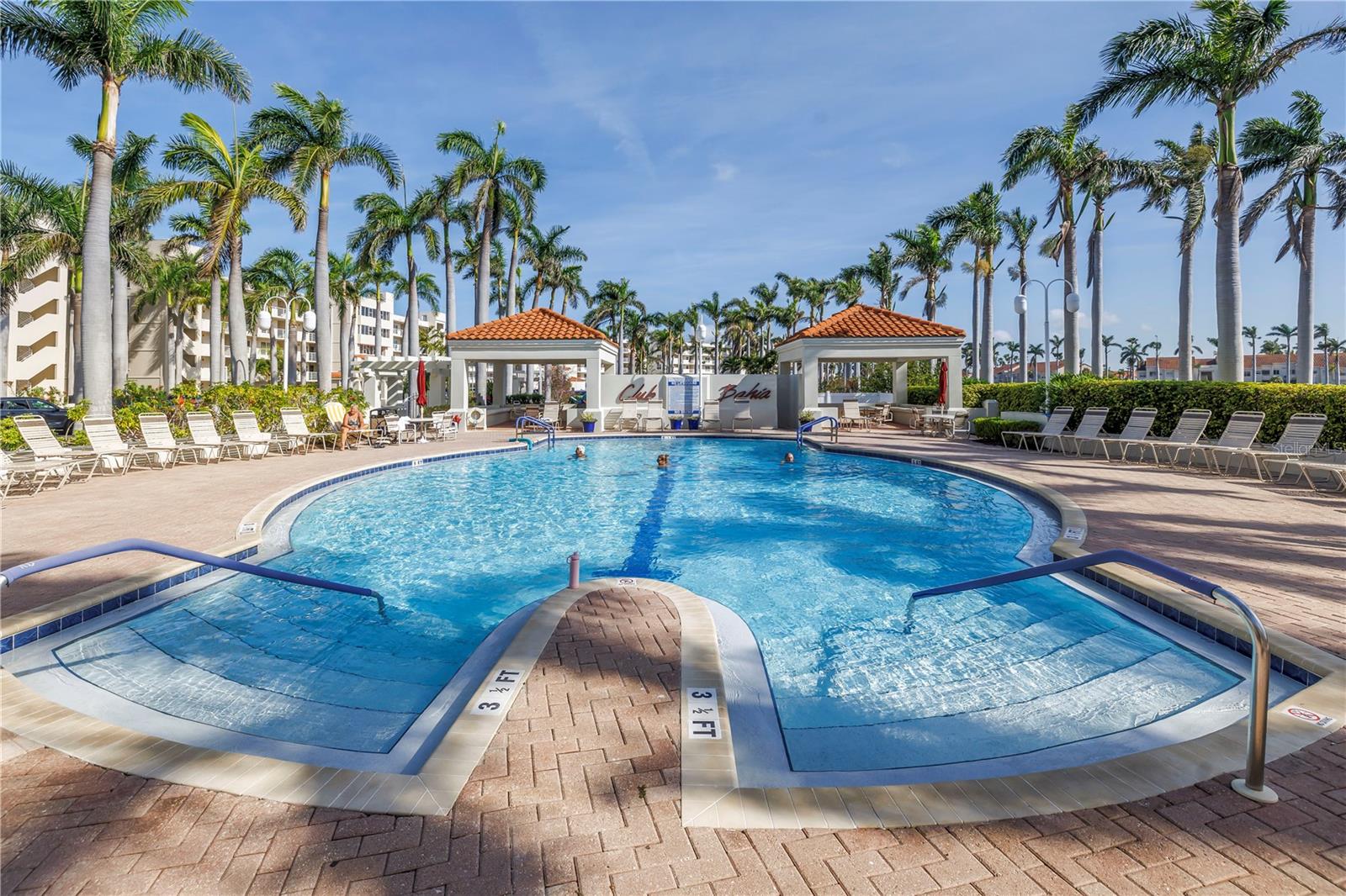 6093 BAHIA DEL MAR CIR #375, ST PETERSBURG, FL, 33715