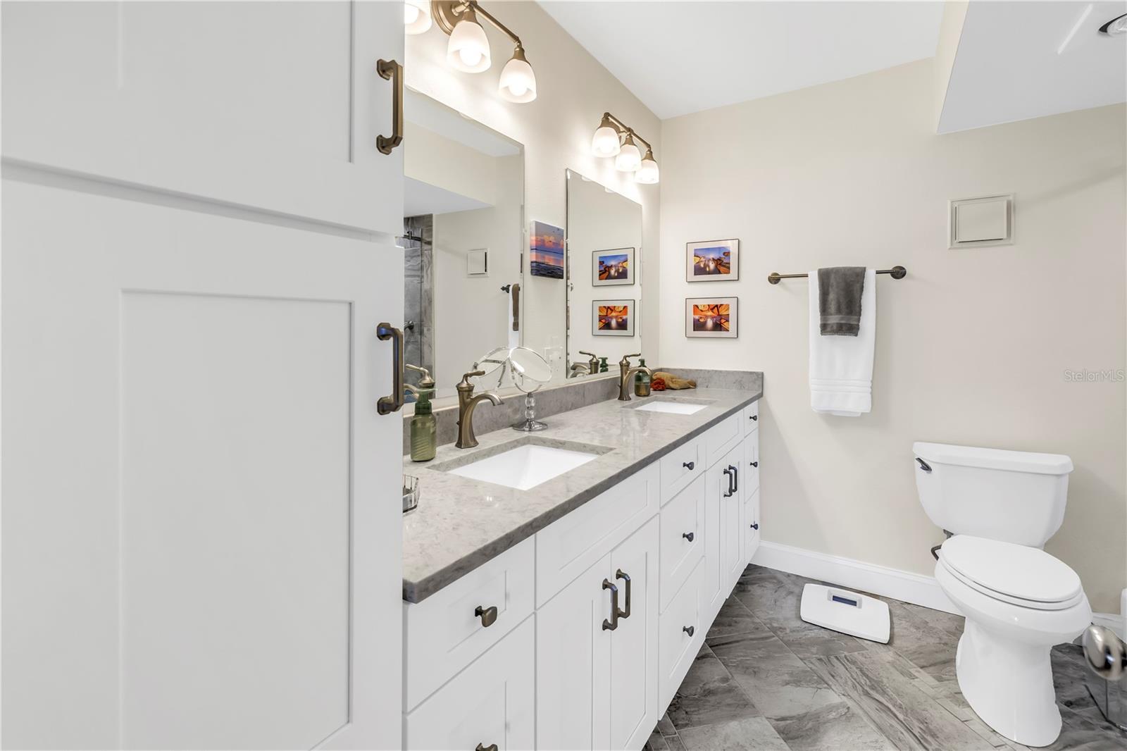 6093 BAHIA DEL MAR CIR #375, ST PETERSBURG, FL, 33715