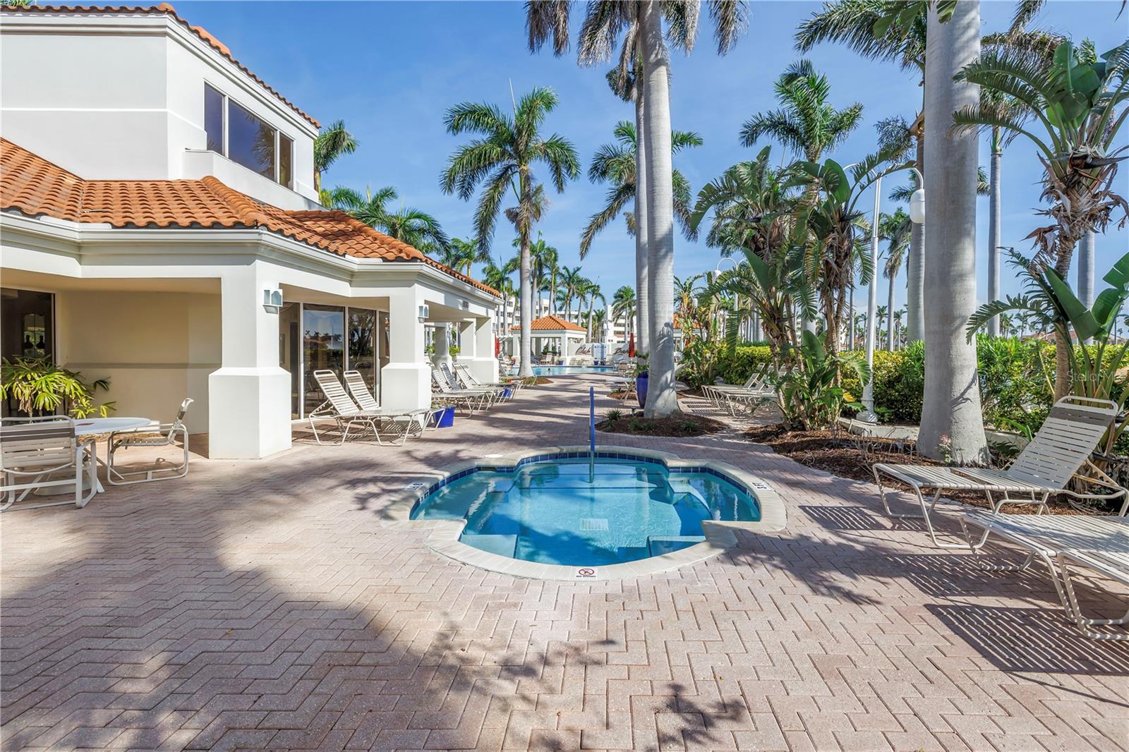 6093 BAHIA DEL MAR CIR #375, ST PETERSBURG, FL, 33715