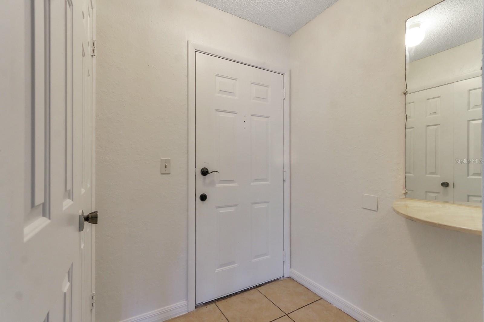 4017 VERSAILLES DR #4017F, ORLANDO, FL, 32808