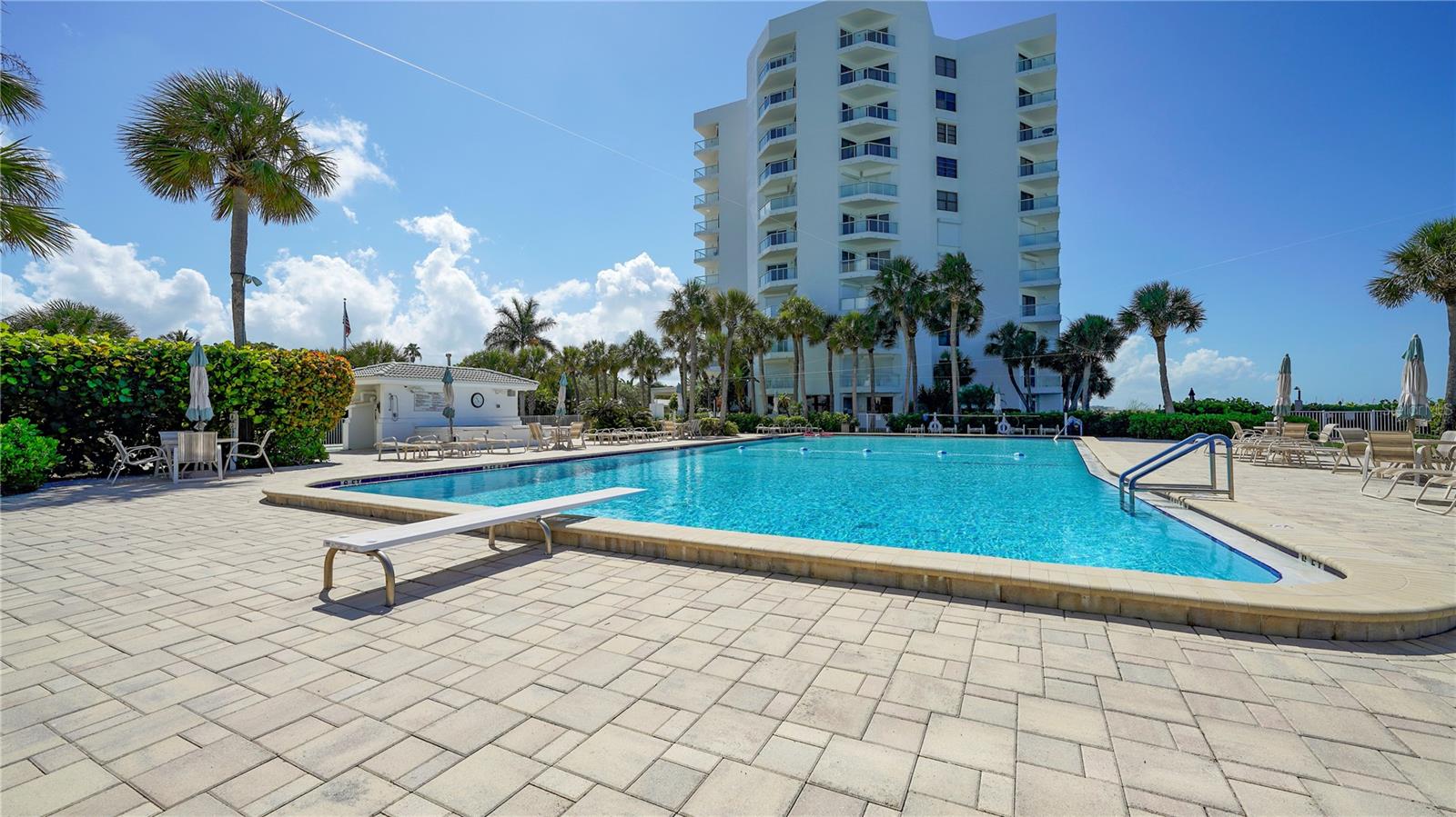 1000 LONGBOAT CLUB RD #401, LONGBOAT KEY, FL, 34228