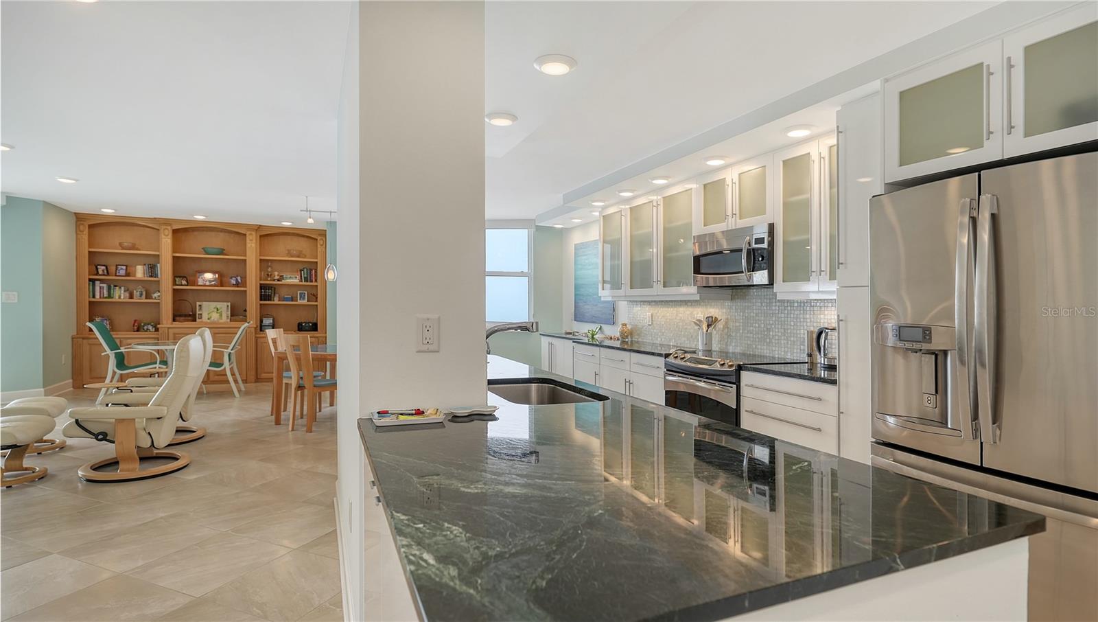 1000 LONGBOAT CLUB RD #401, LONGBOAT KEY, FL, 34228