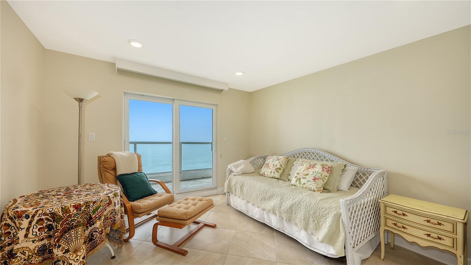 1000 LONGBOAT CLUB RD #401, LONGBOAT KEY, FL, 34228
