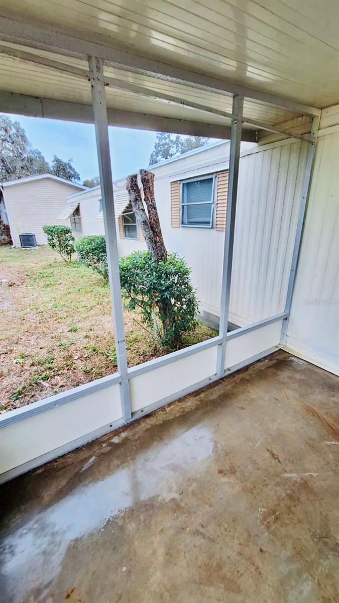 2613 HOLLY PLACE, LEESBURG, FL, 34748