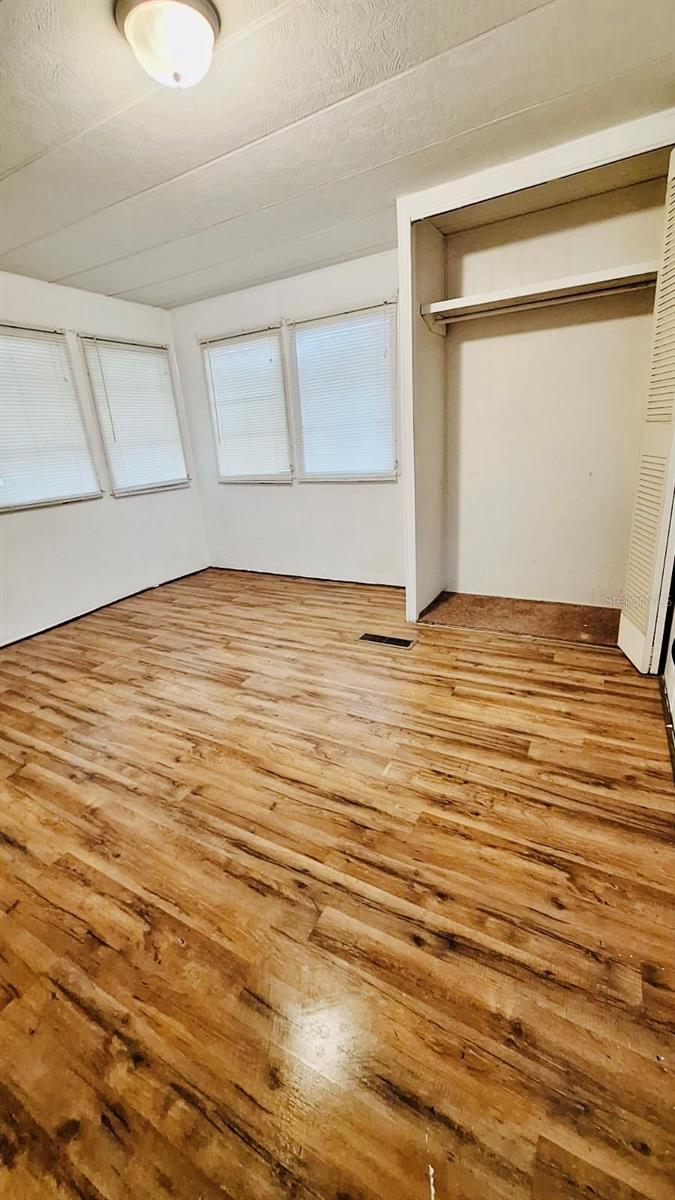 2613 HOLLY PLACE, LEESBURG, FL, 34748