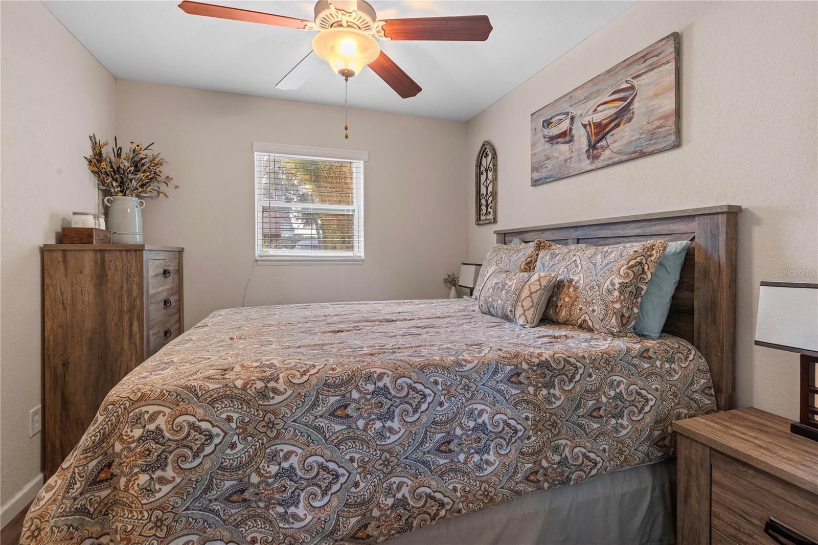 1860 LAKE MARKHAM RD, SANFORD, FL, 32771