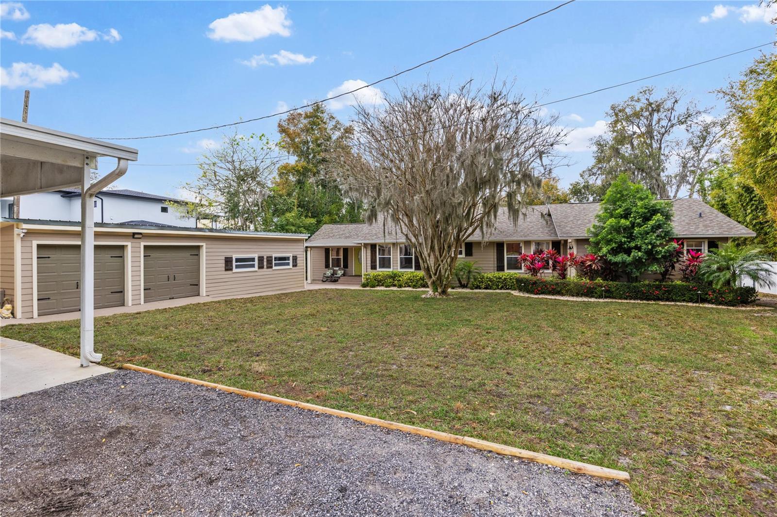 1860 LAKE MARKHAM RD, SANFORD, FL, 32771