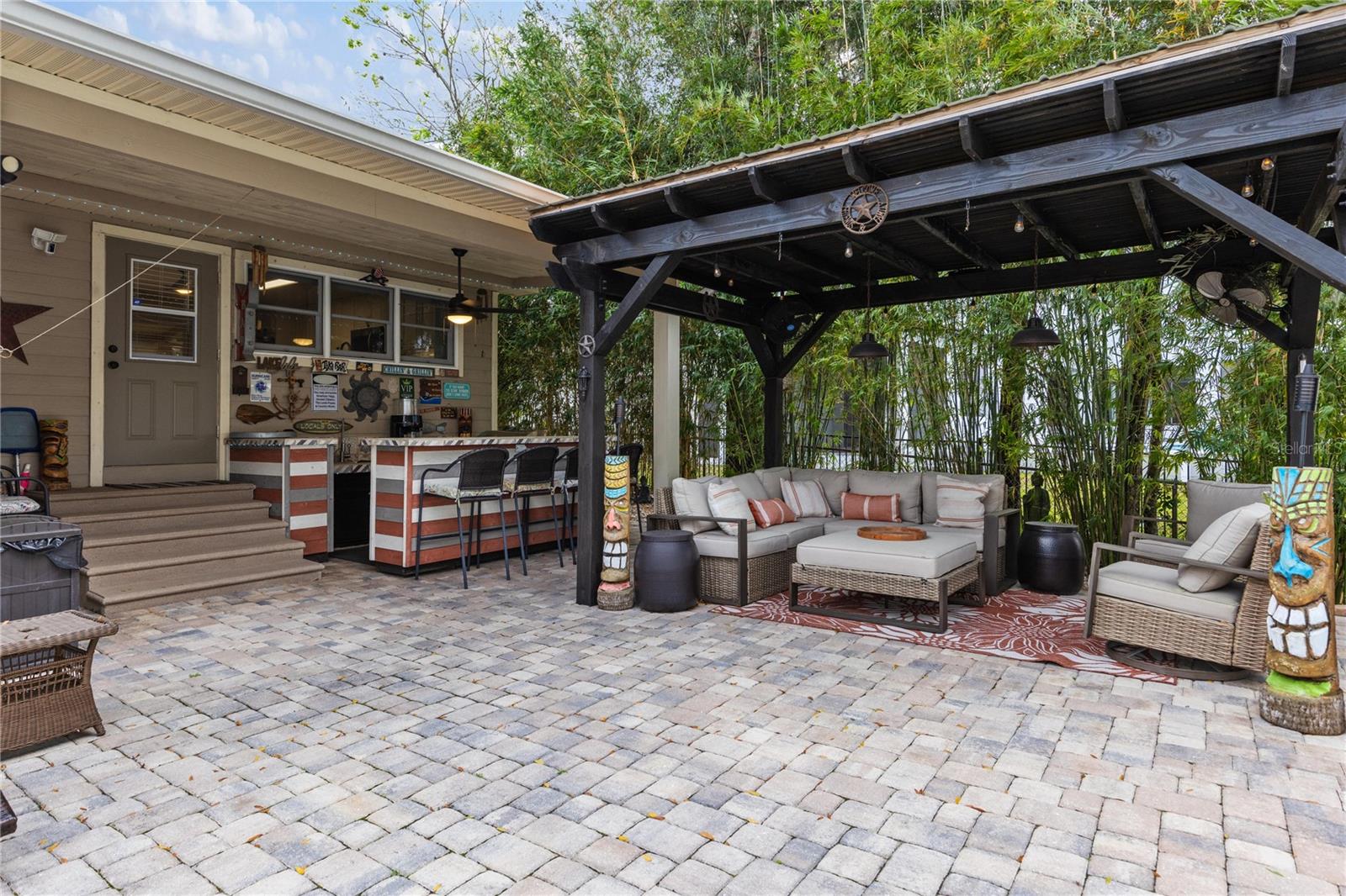 1860 LAKE MARKHAM RD, SANFORD, FL, 32771