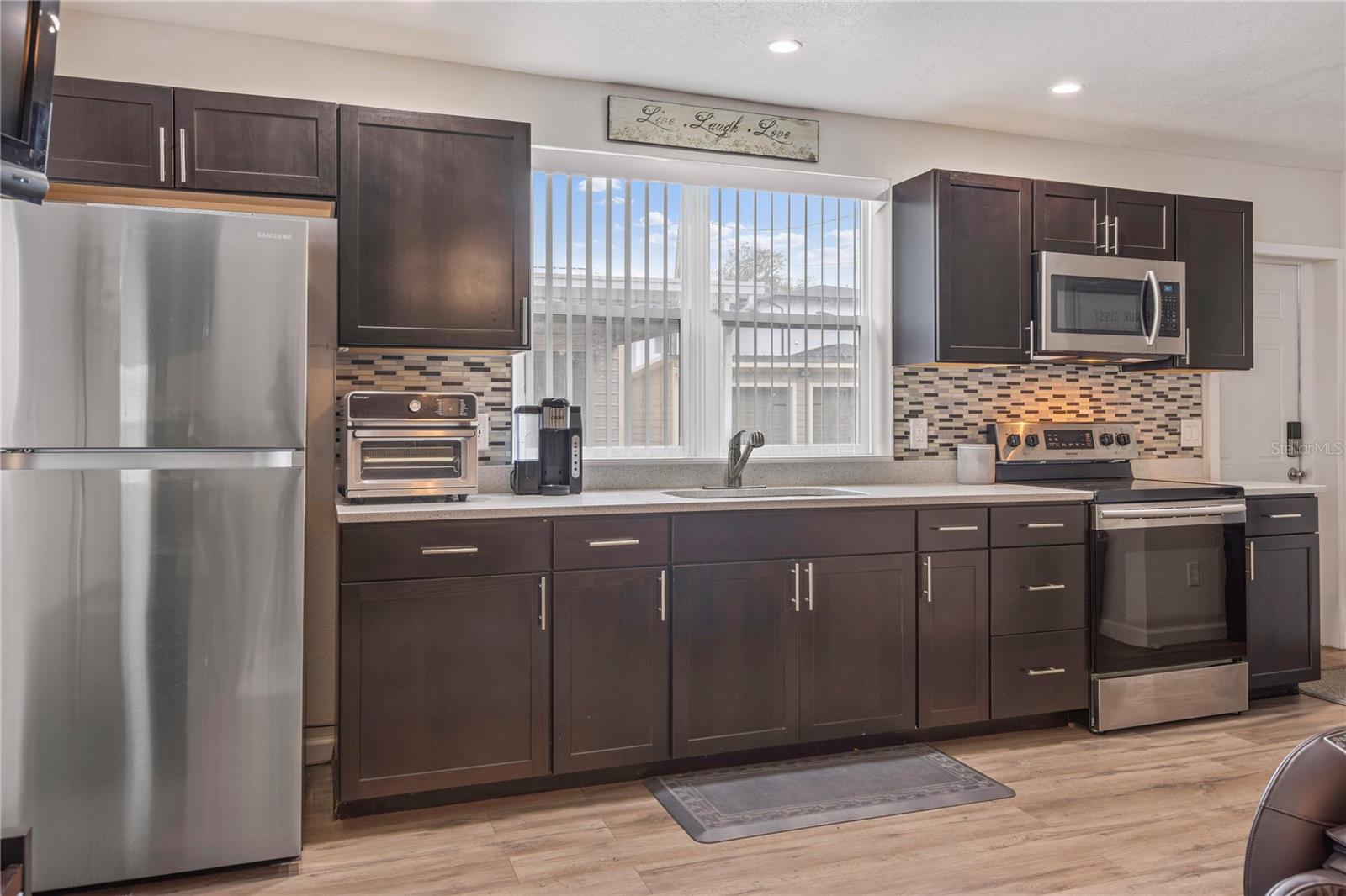 1860 LAKE MARKHAM RD, SANFORD, FL, 32771